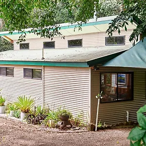 Lodge Sharlynn By The River, Malanda